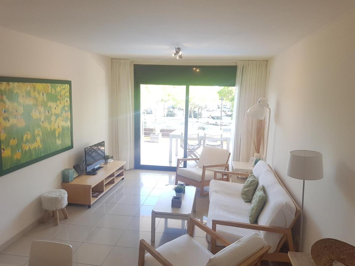 Beautiful Apartment 75M2 With View At The Beach, Pool, Parking Roses Exterior foto
